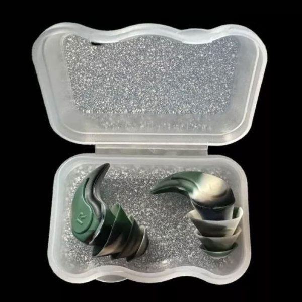 Ear plugs (camouflage) in case